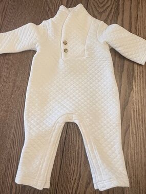 Good Lad White Quilted One-Piece Romper Sz 12 months EUC ABB